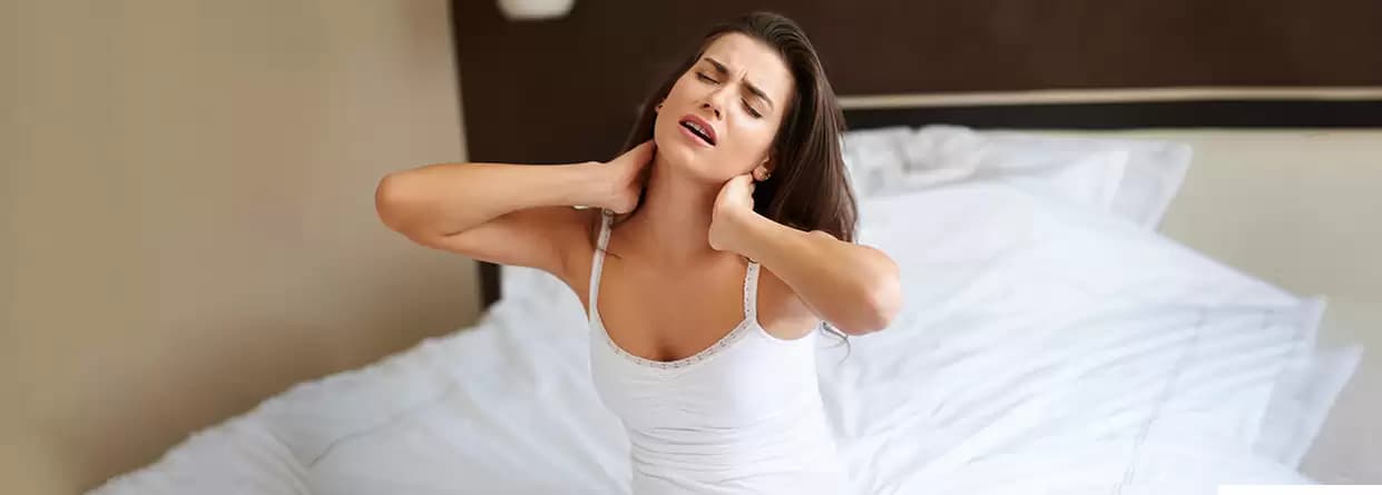 7 Common Reasons for Neck Pain and How to Deal with Them?