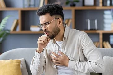 শীতকালে বুকে ব্যথা ও শ্বাসকষ্ট: কখন ডাক্তার দেখাবেন?